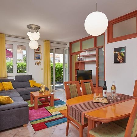 Family Apartment Dubrovnik - Private Jacuzzi Terrace, Private Parking Exterior photo