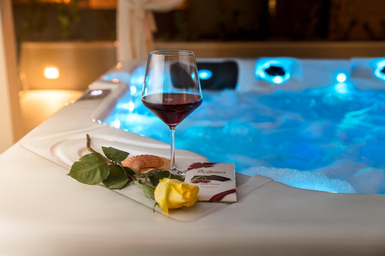 Family Apartment Dubrovnik - Private Jacuzzi Terrace, Private Parking Exterior photo